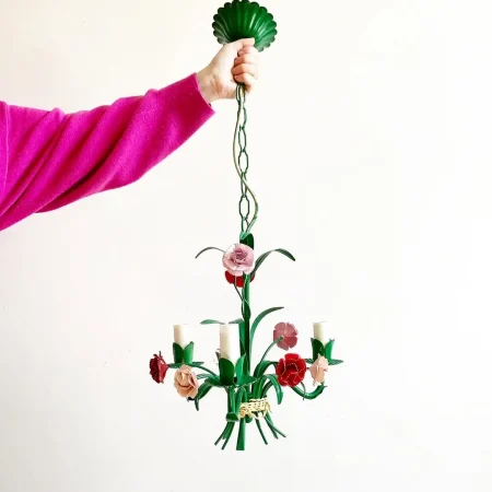 lustre-floral-vintage-oeillets-roses-metal-peint-1950