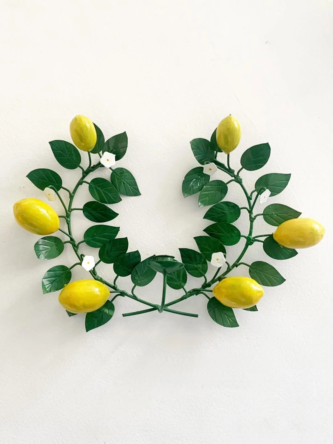 decorative-vintage-wall-sconce-with-lemon-motif-leaves-and-white-flowers-cottagecore-style-wall-light