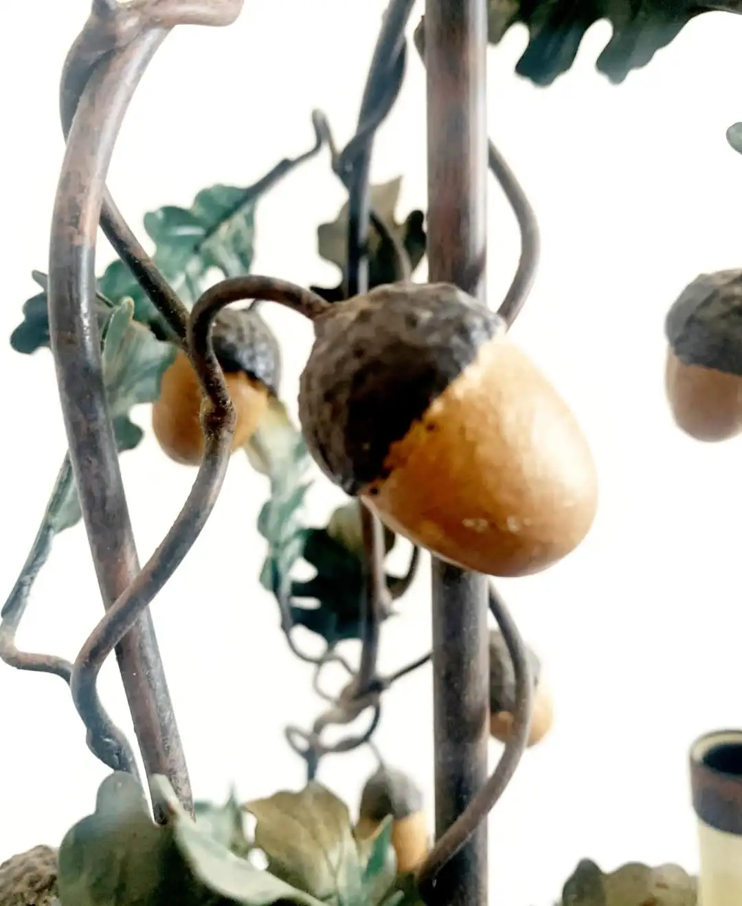 chandelier-oak