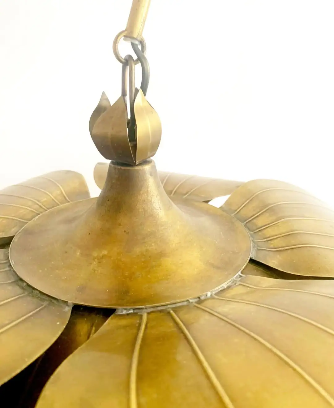 lustre-vintage-dore-palmier