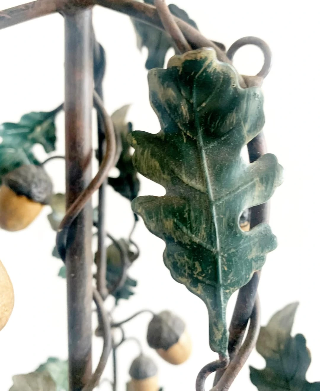 vintage-oak-chandelier