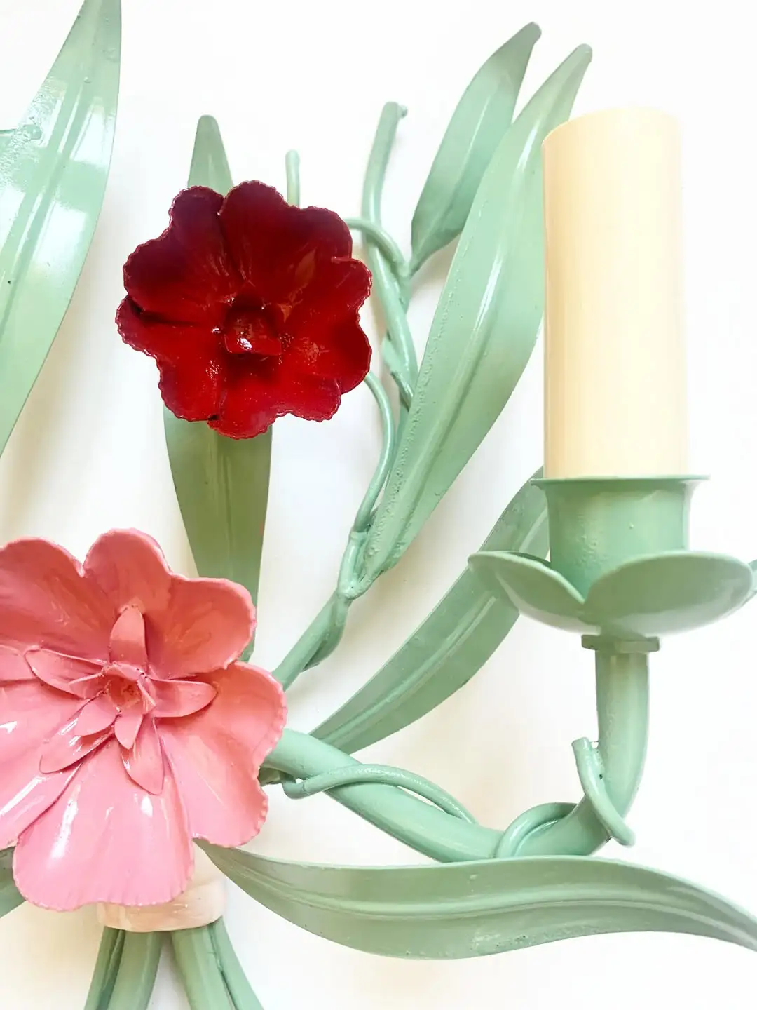 floral-wall-sconce