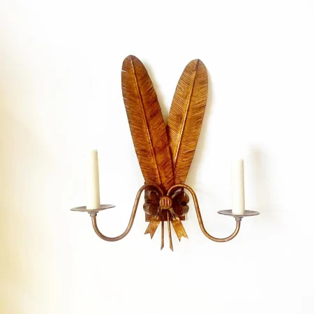 wall-light-feathers
