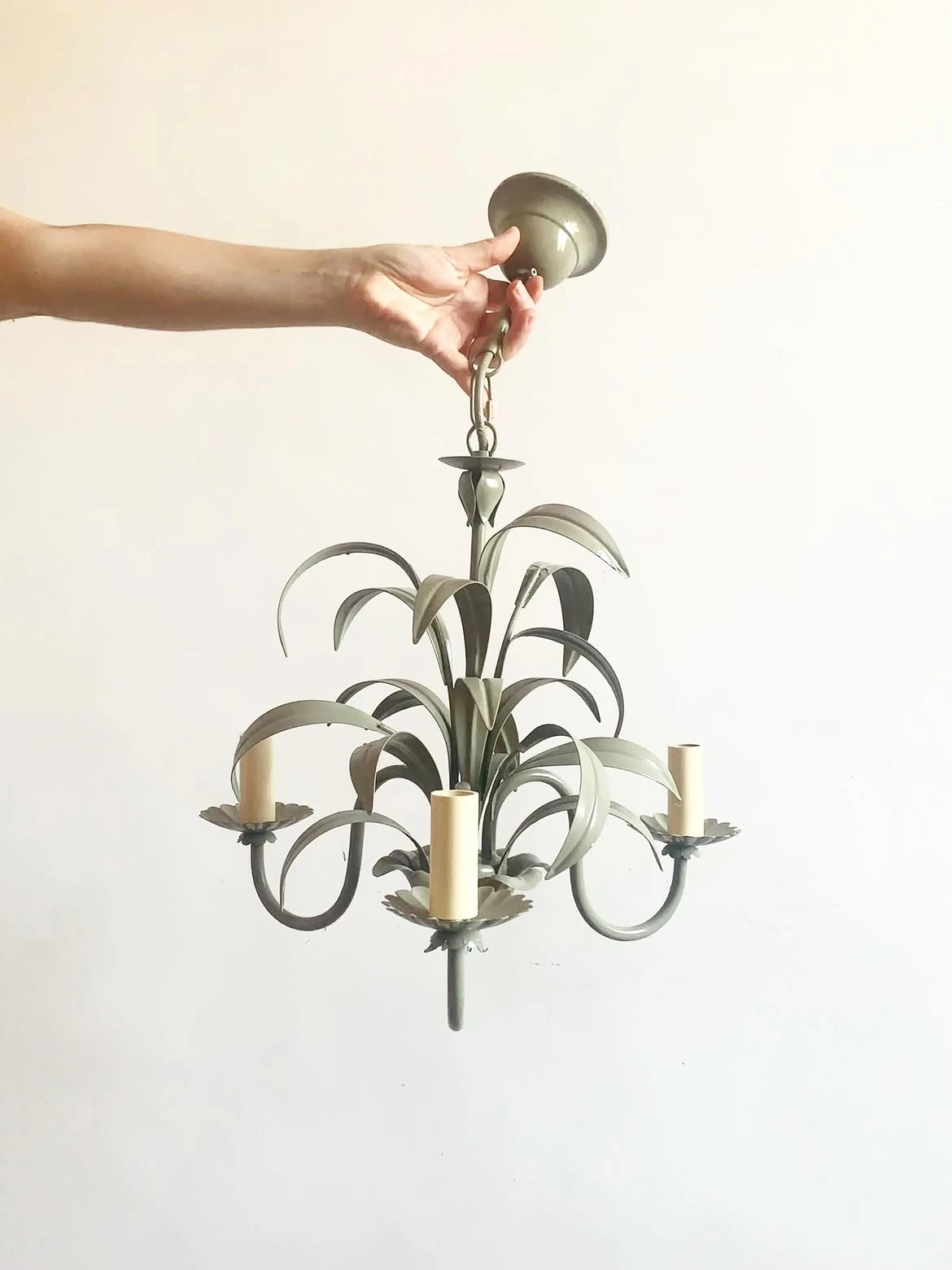 botanical-chandelier